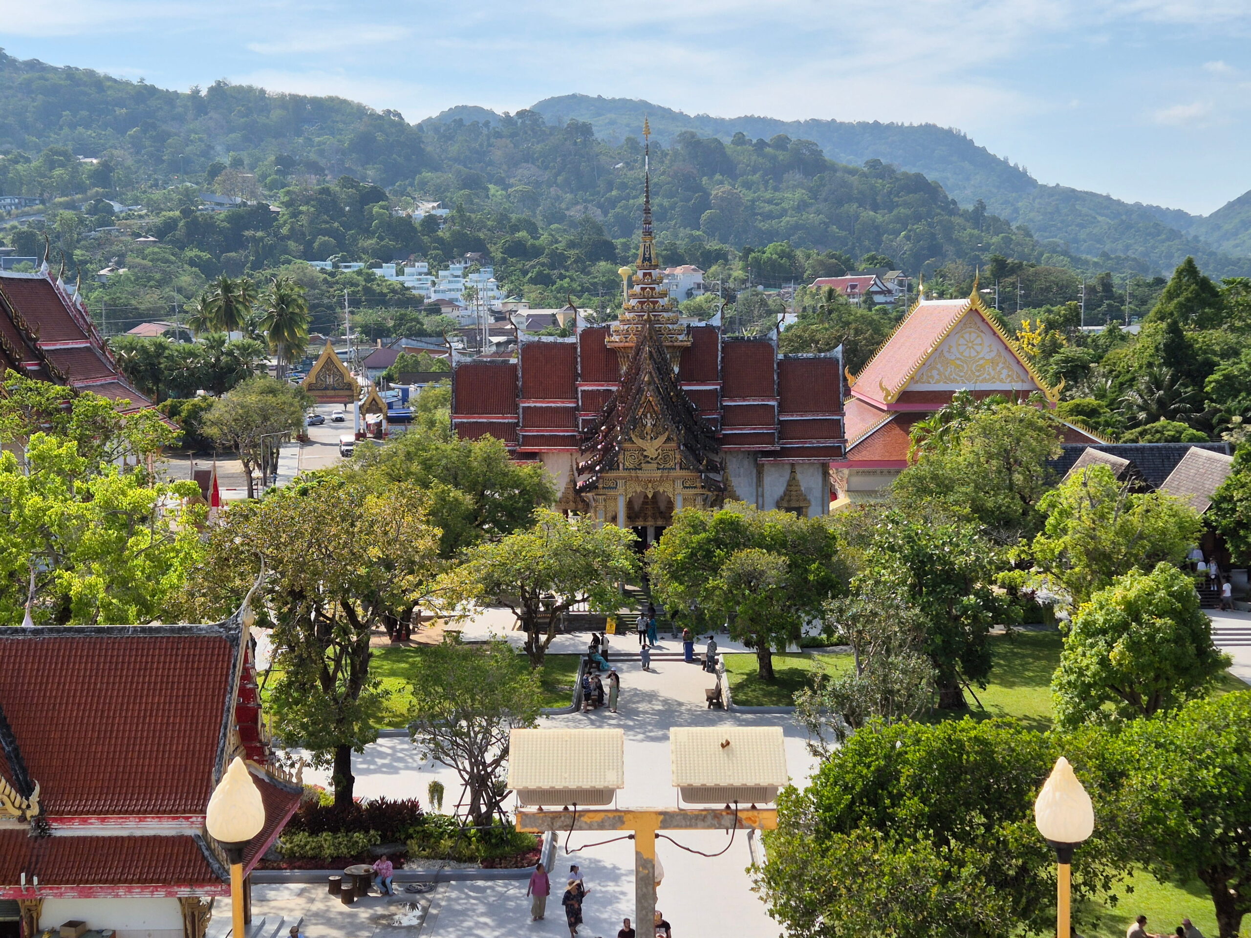 Phuket Travel Guide: Where to Stay, Eat & Best Beaches